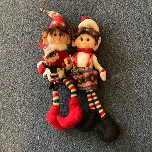 Elf on a shelf family